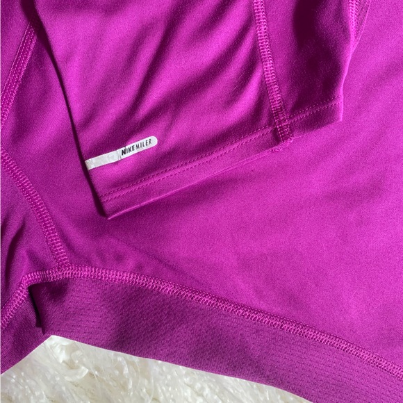Nike Dri-Fit Miler Purple T-shirt - Picture 8 of 16